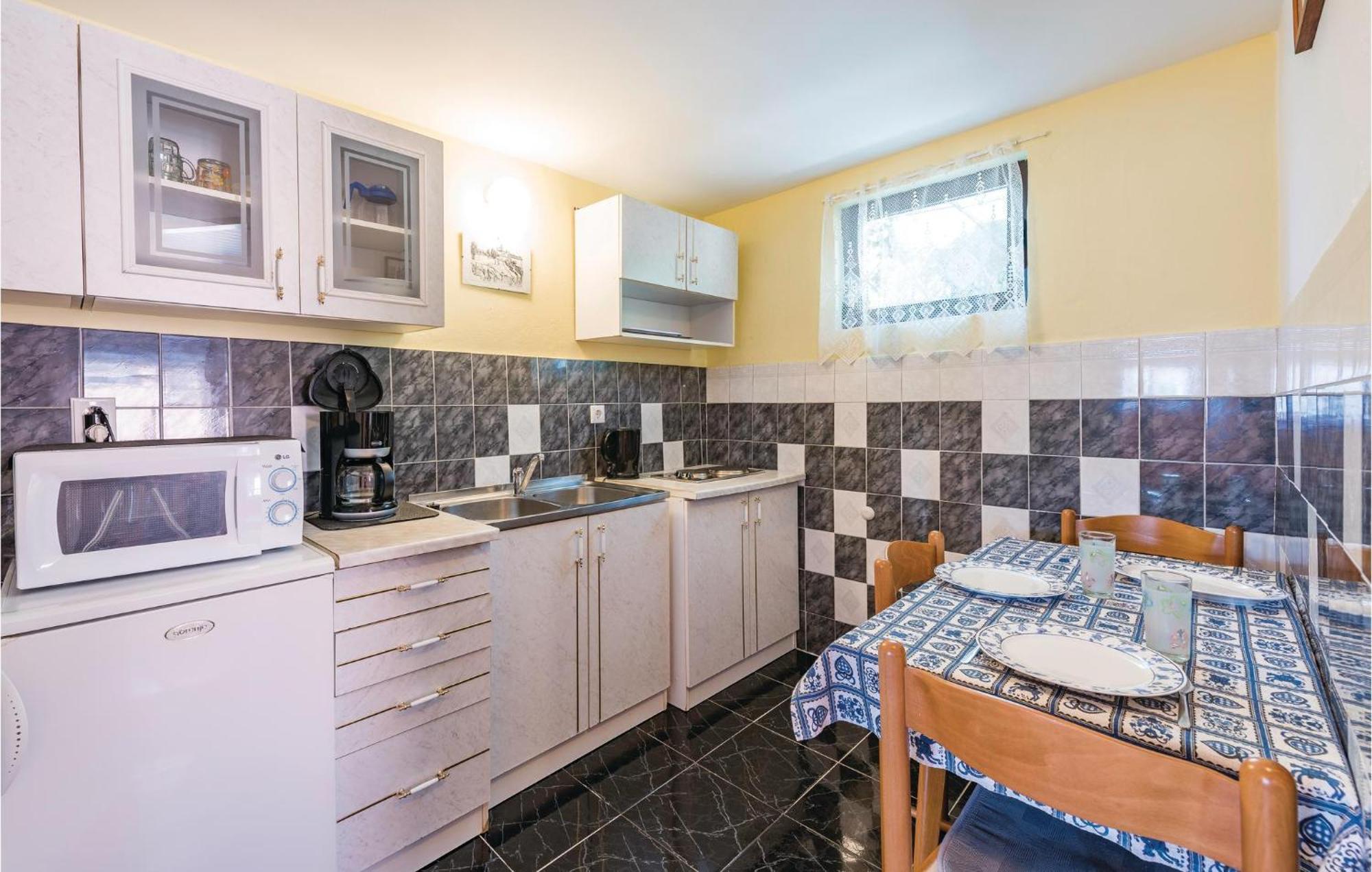 Awesome Home In Porec With House Sea View מראה חיצוני תמונה