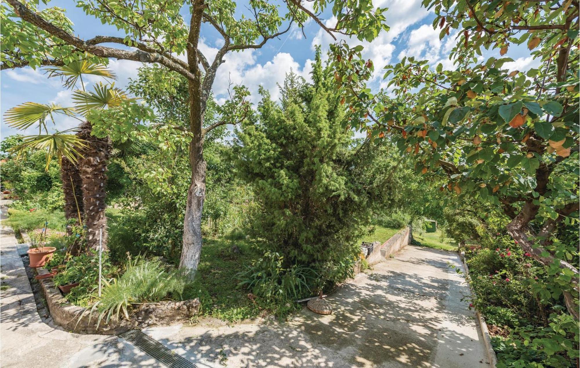 Awesome Home In Porec With House Sea View מראה חיצוני תמונה